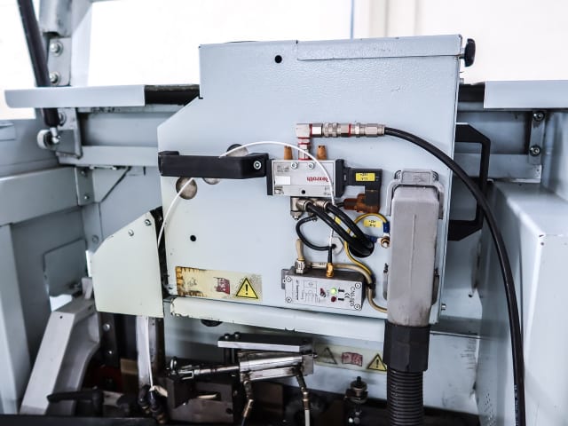 Bordatrice Singola BRANDT KDF 440 2C