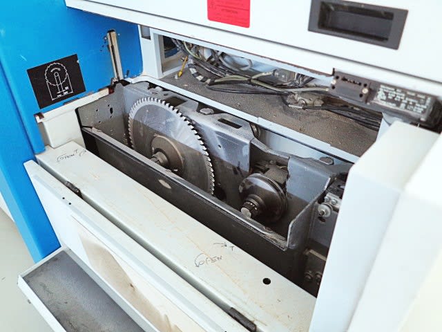 Front-Loading Panel Saws HOLZMA HPP 380/38/38