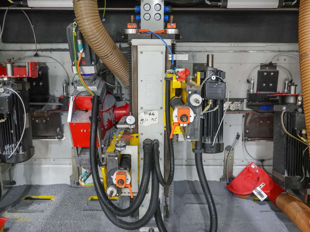 Squaring Lines KRAFT + AVERCON + FRAXINUS FLOORING PRODUCTION LINE