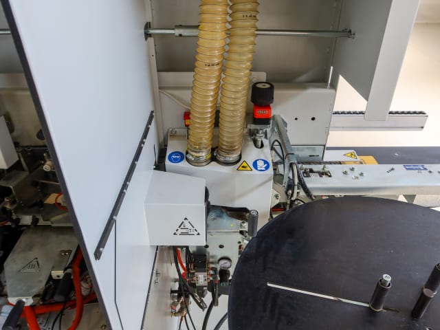 Máquina De Colar Bordos Simples BIESSE AKRON 1330 A