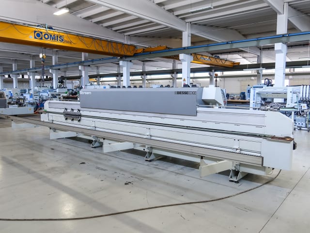 Einseitige Kantenanleimmaschine BIESSE STREAM B1