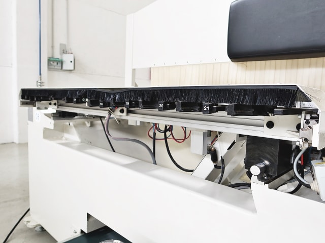 5 Axis CNC Routers MORBIDELLI UNIVERSAL X5 HDL 36