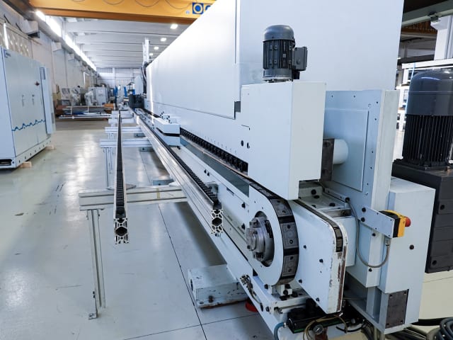 Canteadora Unilateral HOMAG KFL 10/22/QE PROFILINE