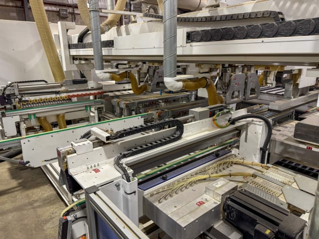 Perceuse automatique HOMAG DRILLTEQ C-800