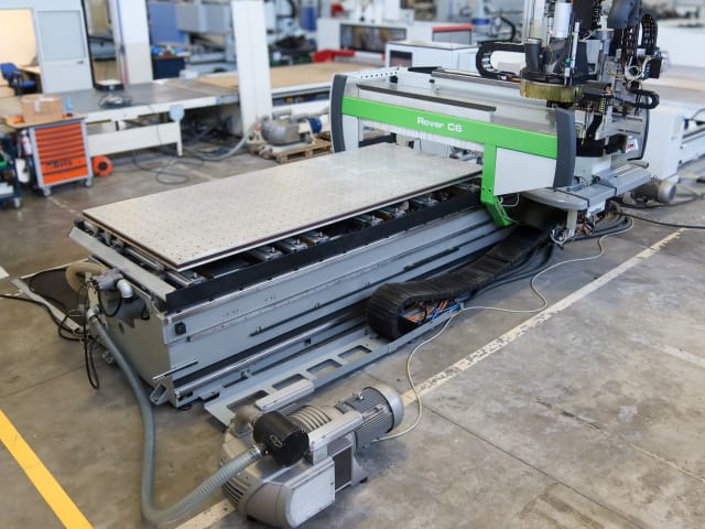 Centro De Usinagem Com 5 Eixos BIESSE ROVER C 6.40 CONF. 3