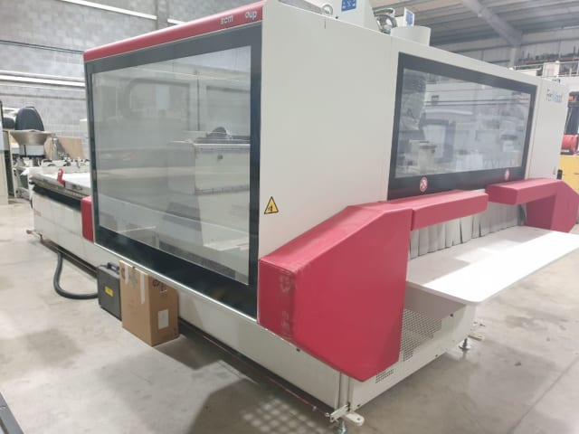 CNC Machine Center with NESTING Table SCM PRATIX S15B