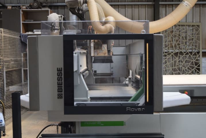 Centre d'usinage avec table NESTING BIESSE ROVER B 2231 FT WITH PUSH OFF