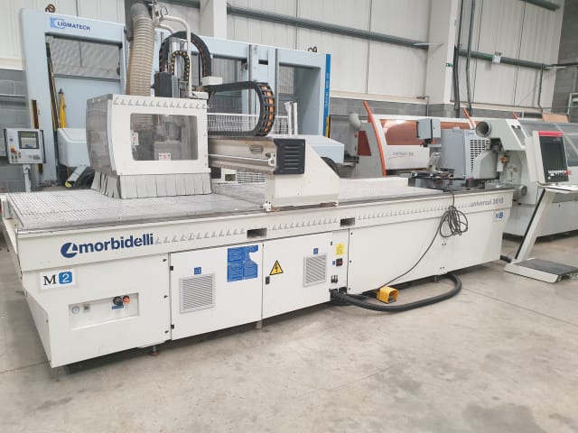 Bearbeitungszentrum mit Nestingtisch MORBIDELLI UNIVERSAL 3615