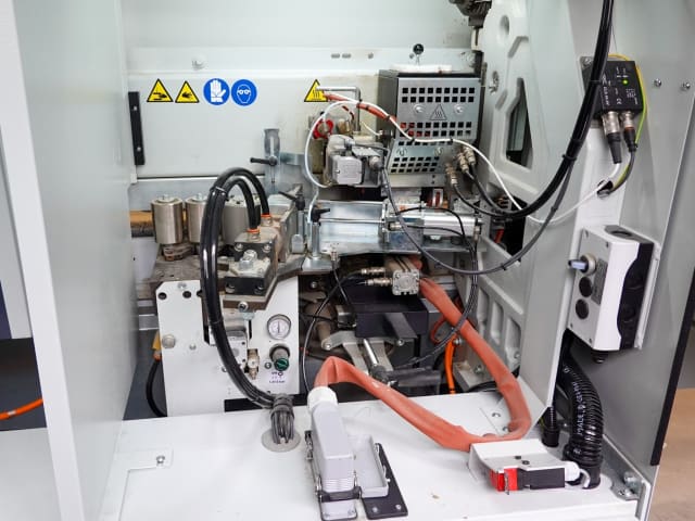 Plaqueuses De Chants Unilaterales BIESSE AKRON 1330 A