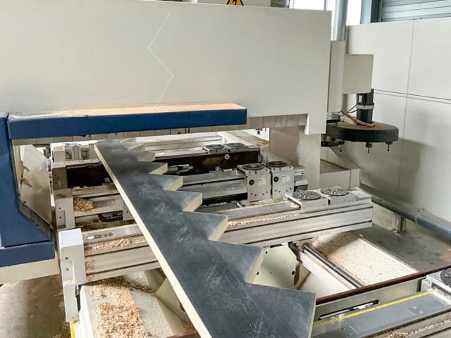 Centro di lavoro a 5 assi SCM ACCORD 25 FX