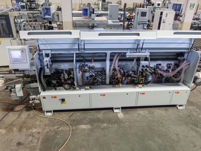 Einseitige Kantenanleimmaschine BRANDT KDF 650