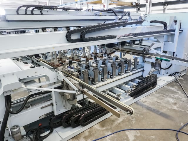 Automatic Drilling Machine WEEKE BST 500 D