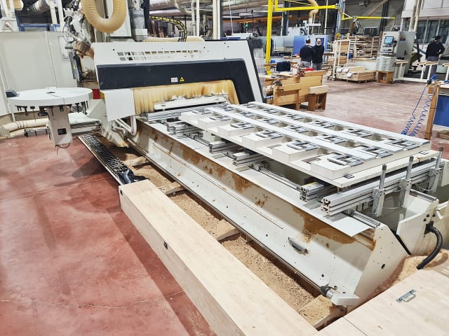 Centro di lavoro a 5 assi SCM RECORD 142