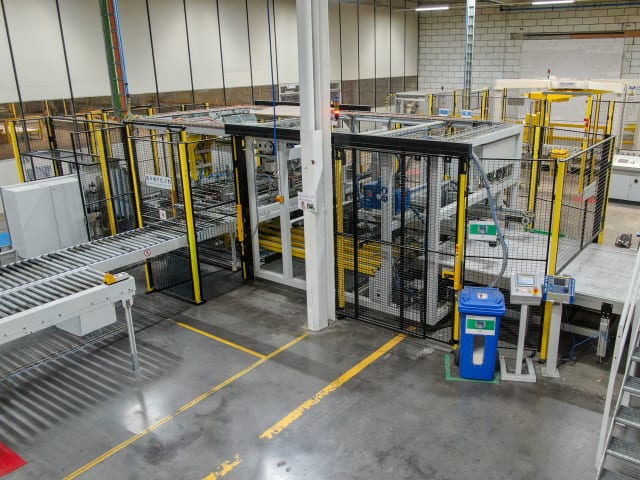 Squaring Lines KRAFT + AVERCON + FRAXINUS FLOORING PRODUCTION LINE