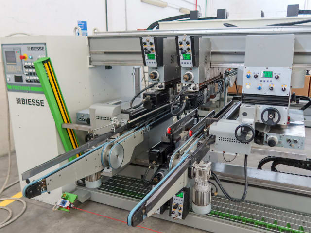 Automatic Drilling Machine BIESSE TECHNO FDT