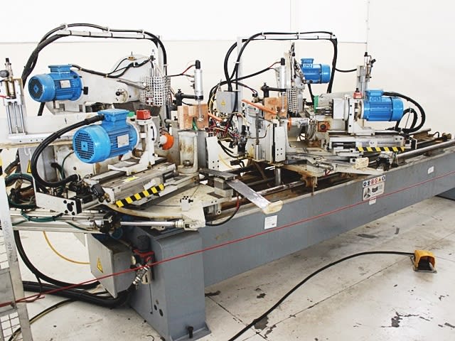 Doppelkappsäge ESSEPIGI RAPID 3000