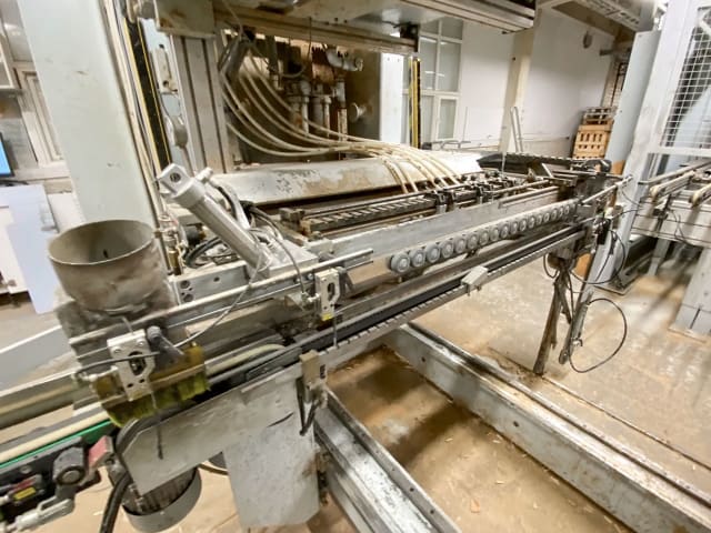 Aвтоматический прошивной станок WEEKE BST 500