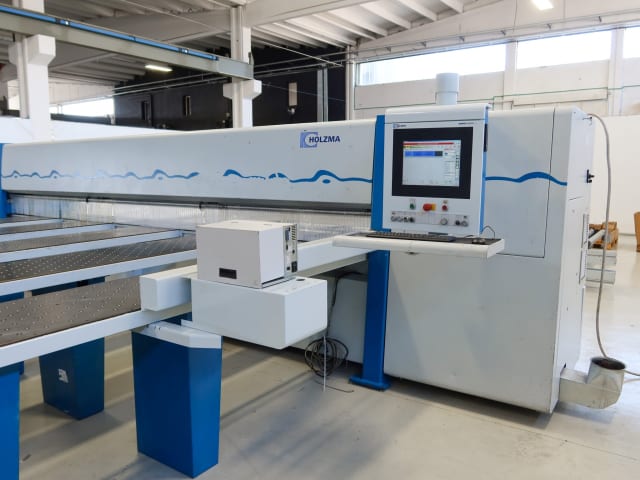 Automatic Rear Loading Panel Saws HOLZMA HPL 510/56/22