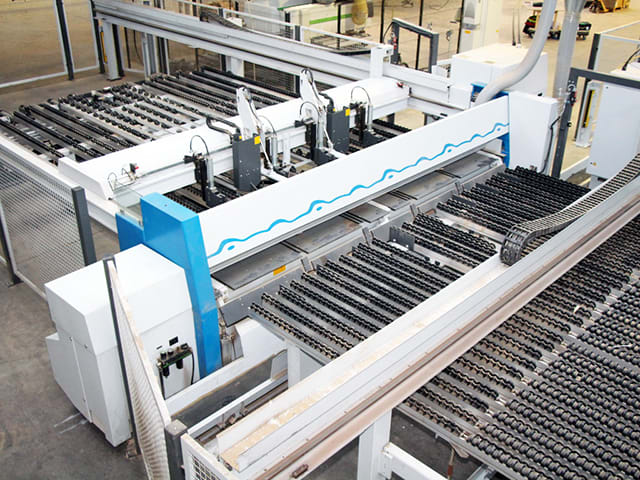 Plattensäge in Winkelausführung HOLZMA HKL 11/43/22/L