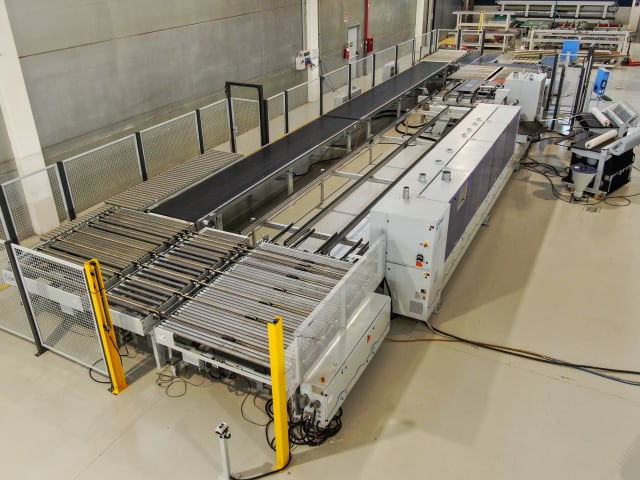 Kantenanleimmaschine Charge 1 HOMAG PROFI KFL 350/11/A3/WZ14