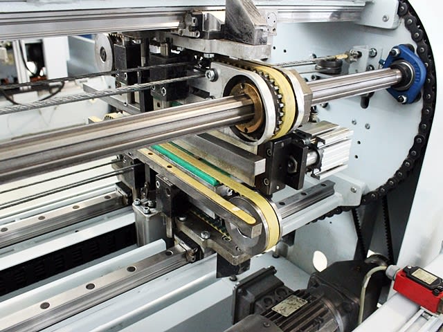 Durchlaufbohr- und Dübeleintreibanlage WEEKE + BARGSTEDT PROFILINE BST 750; P TTL401/12