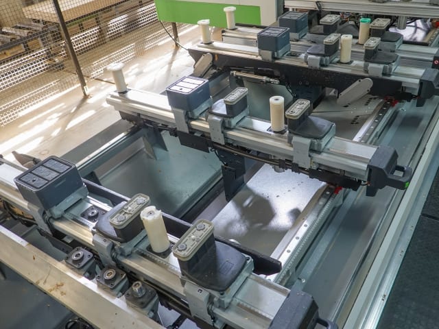 Centro di lavoro a Ventose BIESSE ROVER A 1232
