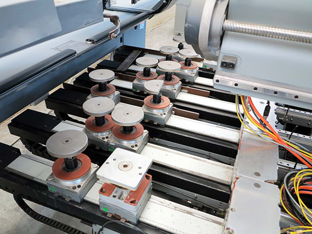 Centro De Mecanizado Para Persianas BIESSE UNIWIN-HP