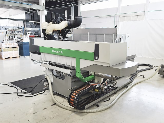 Centro di lavoro a Ventose BIESSE ROVER A 1332 ATS