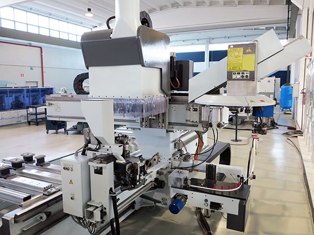 Centro di lavoro a Bordare HOMAG BAZ 211/40/K