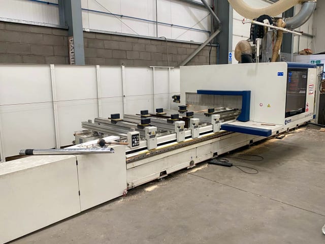 CNC Machine Centres With Pod And Rail SCM ACCORD 25 FX