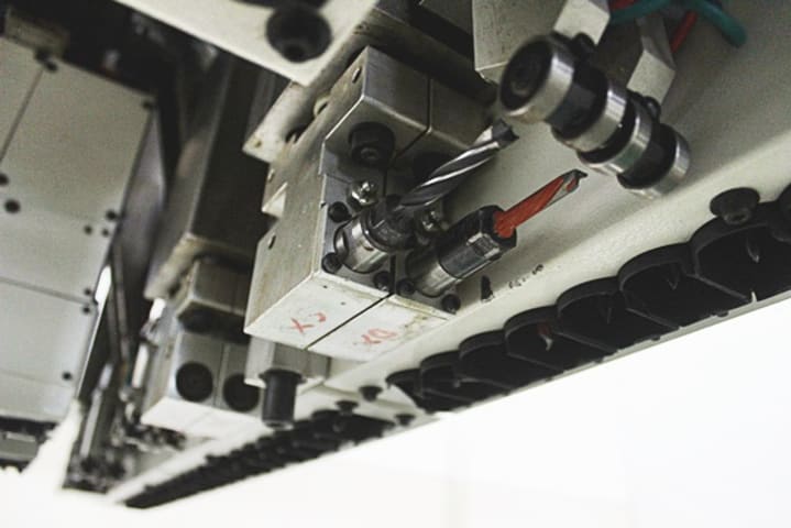 灵活钻孔 MORBIDELLI AUTHOR 912