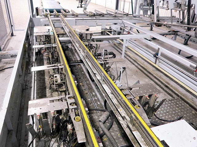 Estação Para Fecho Da Caixa De Papelão LIGMATECH VKC 100