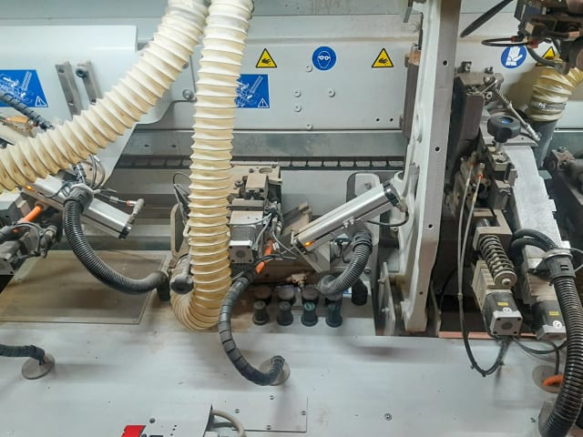 Plaqueuses De Chants Unilaterales BIESSE AKRON 1330 A