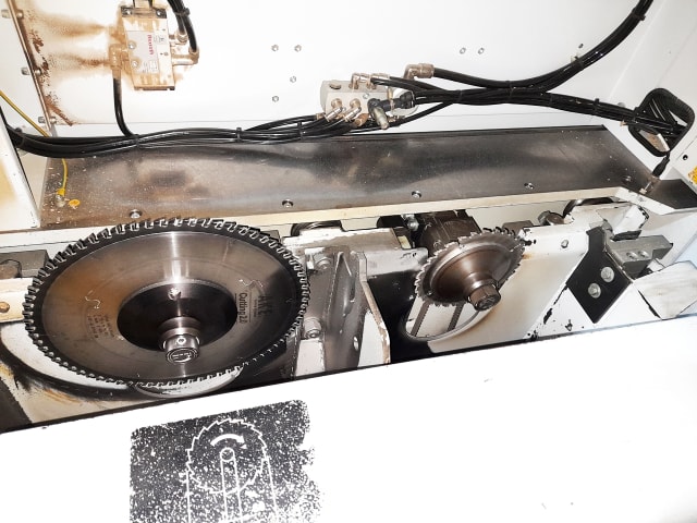Scie À Panneaux À Chargement Automatique HOLZMA HPL 510/43/22