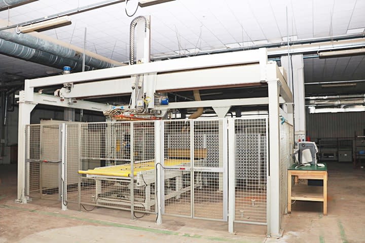 Linea di Foratura e Inserimento MASTERWOOD + AMS DOORLINE