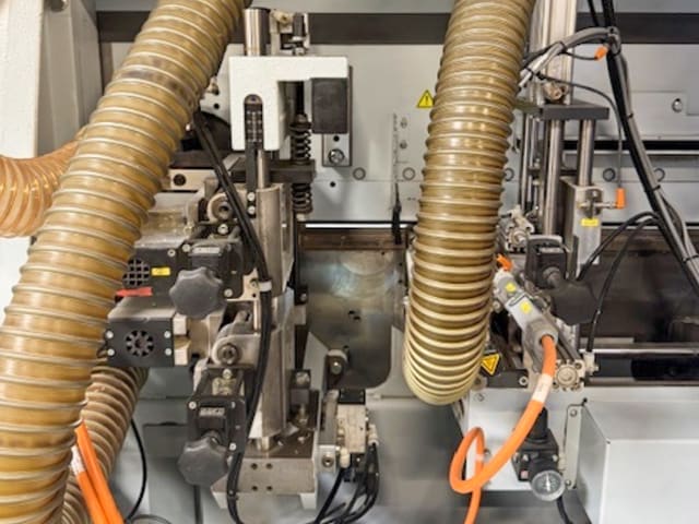 Plaqueuses De Chants Unilaterales BRANDT KDF 650