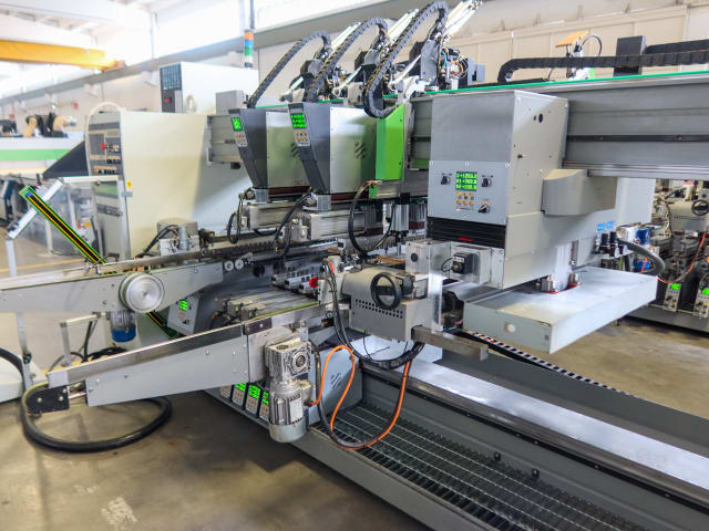 Automatic Drilling Machine BIESSE TECHNO FDT