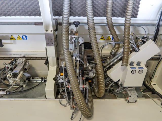 Einseitige Kantenanleimmaschine SCM STEFANI MD RM