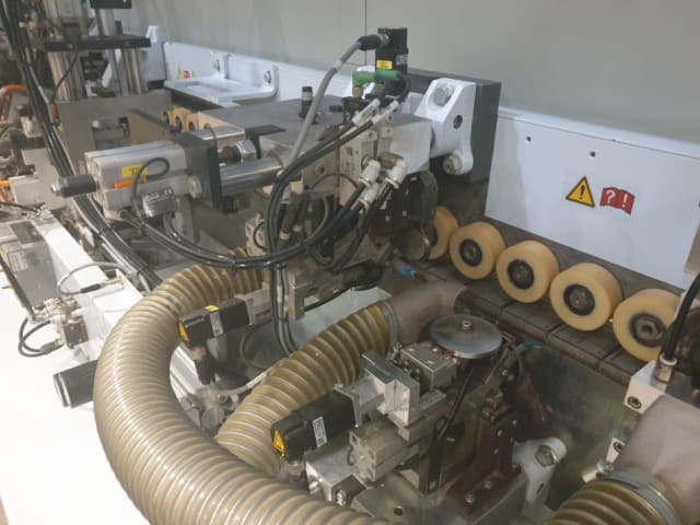 Máquina De Colar Bordos Simples HOMAG KDF1440 AIRTEC EDITION