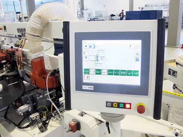 Einseitige Kantenanleimmaschine IMA ADVANTAGE 60