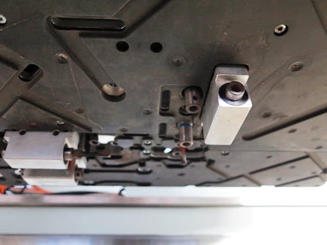 Máquina flexible de perforación WEEKE BHX 500