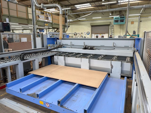 Automatic Rear Loading Beam Panel Saws HOLZMA HPP 250/38/38