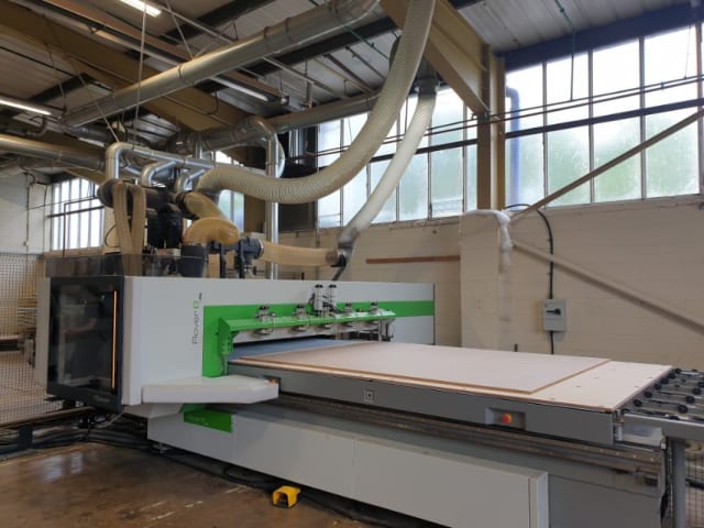 Centro di lavoro con piano NESTING BIESSE ROVER B 2231 NESTING LINE