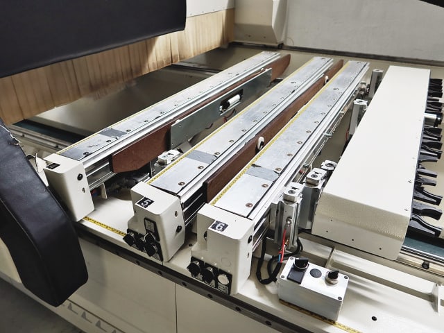 5 Axis CNC Routers MORBIDELLI UNIVERSAL X5 HDL 36