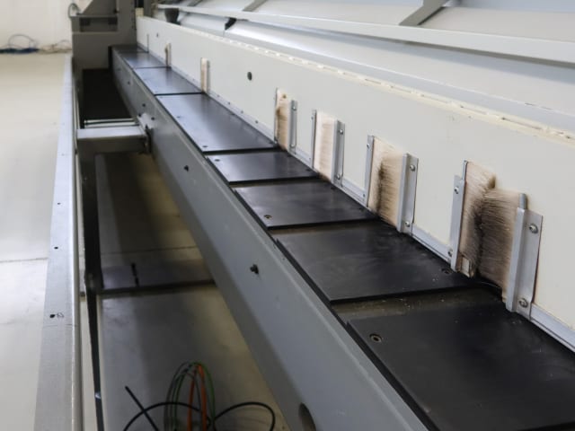 Piły Panelowe Z Przednim Załadunkiem SELCO SEKTOR 470