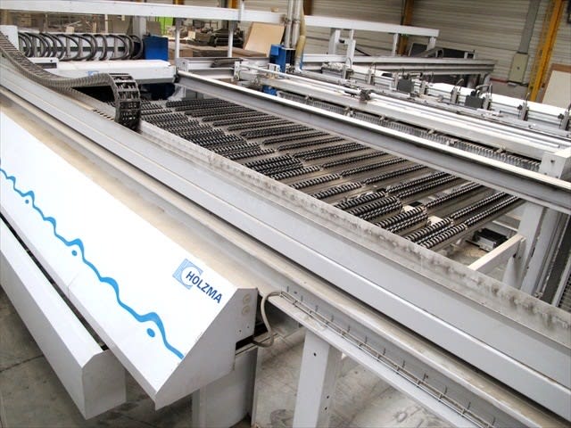 Angular Beam Panel Saws HOLZMA HFL 33/56/22/R/D