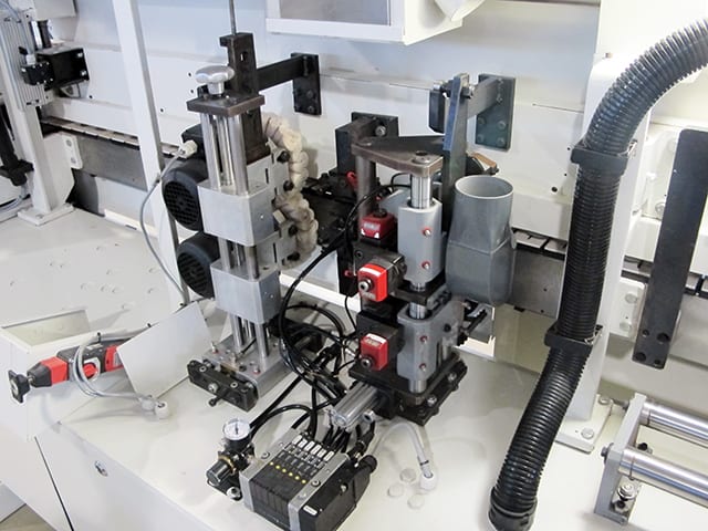 Einseitige Kantenanleimmaschine IMA ADVANTAGE 60