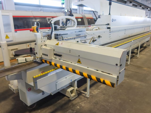 Bordatrice Singola SCM STEFANI XD