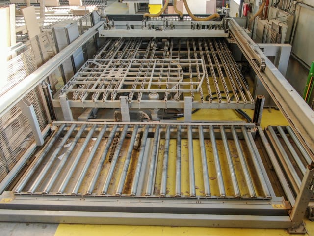 Sezionatrice carico automatico SELCO WNTR 650