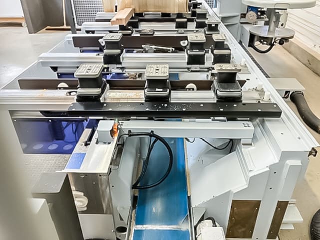 Centro di lavoro a Ventose WEEKE BHC 300